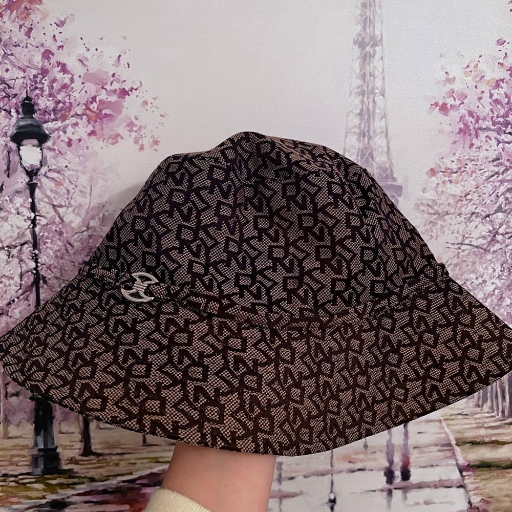 DKNY hat - Picture 2 of 3